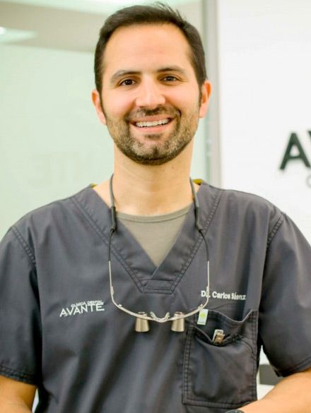 Dr. Carlos Sáenz Ramírez MCO Formación